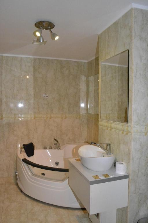 Hotel Condor Drobeta Turnu Severin Oda fotoğraf