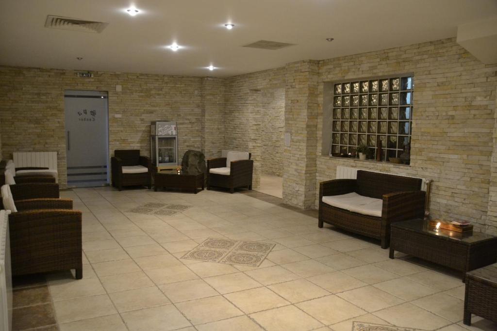 Hotel Condor Drobeta Turnu Severin Dış mekan fotoğraf